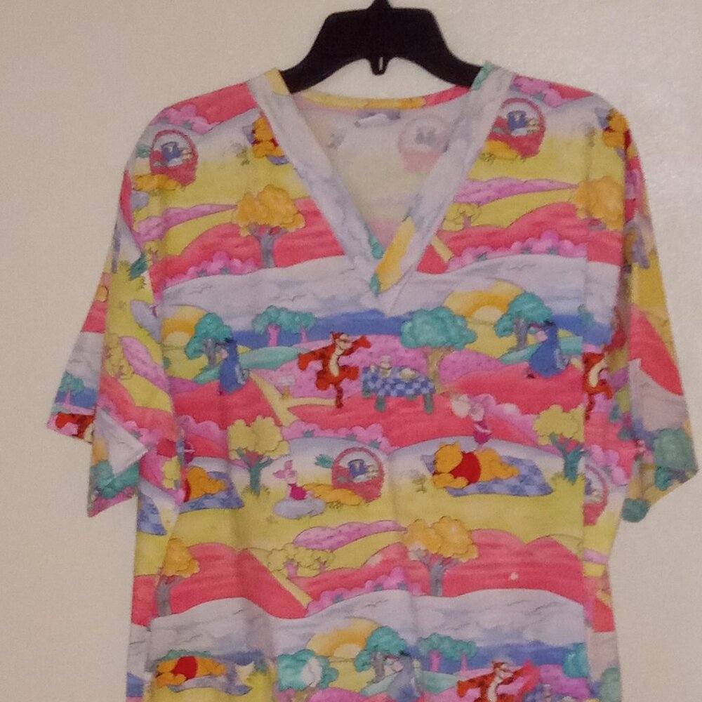 Disney Pink/Yellow/Blue Multicolor Winnie the Pooh L Scrub Top